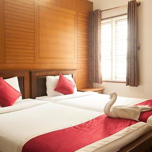 Hotel White Feather